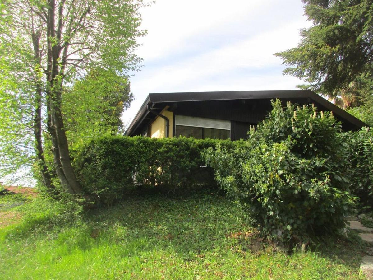 فيلا Inviting 2-Bed House In Tignale Olzano المظهر الخارجي الصورة